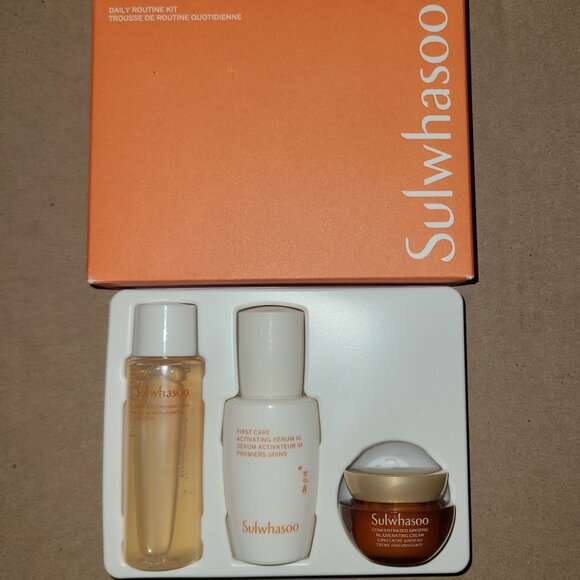 New SULWHASOO Daily Routine Kit - Picture 2 of 7